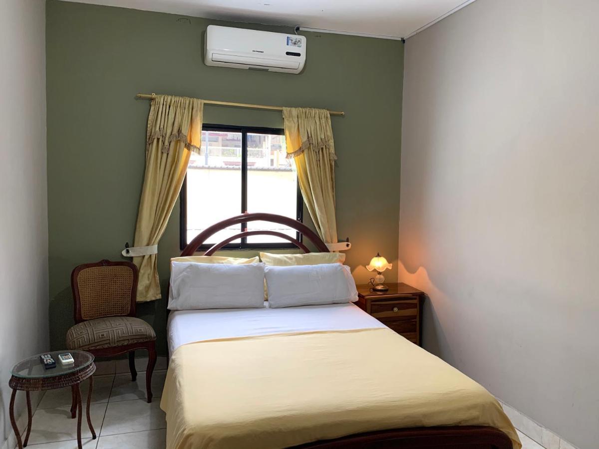 Residencial Turistico Rio Guayas Bed & Breakfast Guayaquil Exterior foto